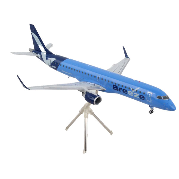 E195AR Breeze Airways N190BZ 1/200 Scale Aircraft