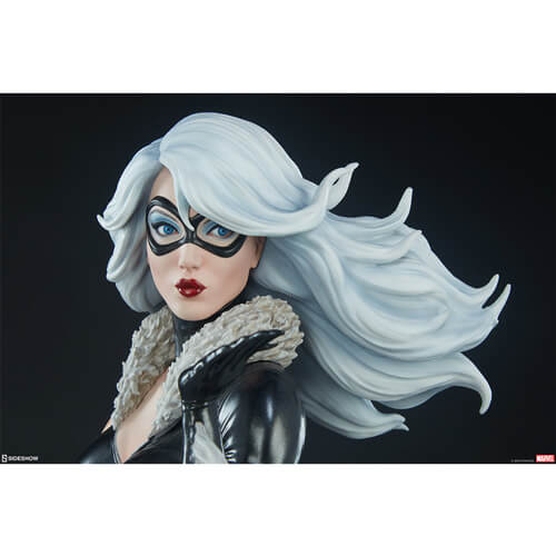 Spider-Man Black Cat Statue